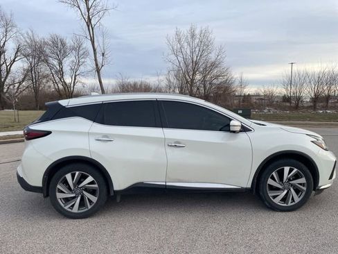 Used 2020 Nissan Murano SL w/ Moonroof Package image 2