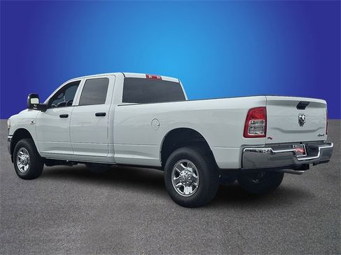 Used 2023 RAM 3500 Tradesman w/ Chrome Appearance Group image 6
