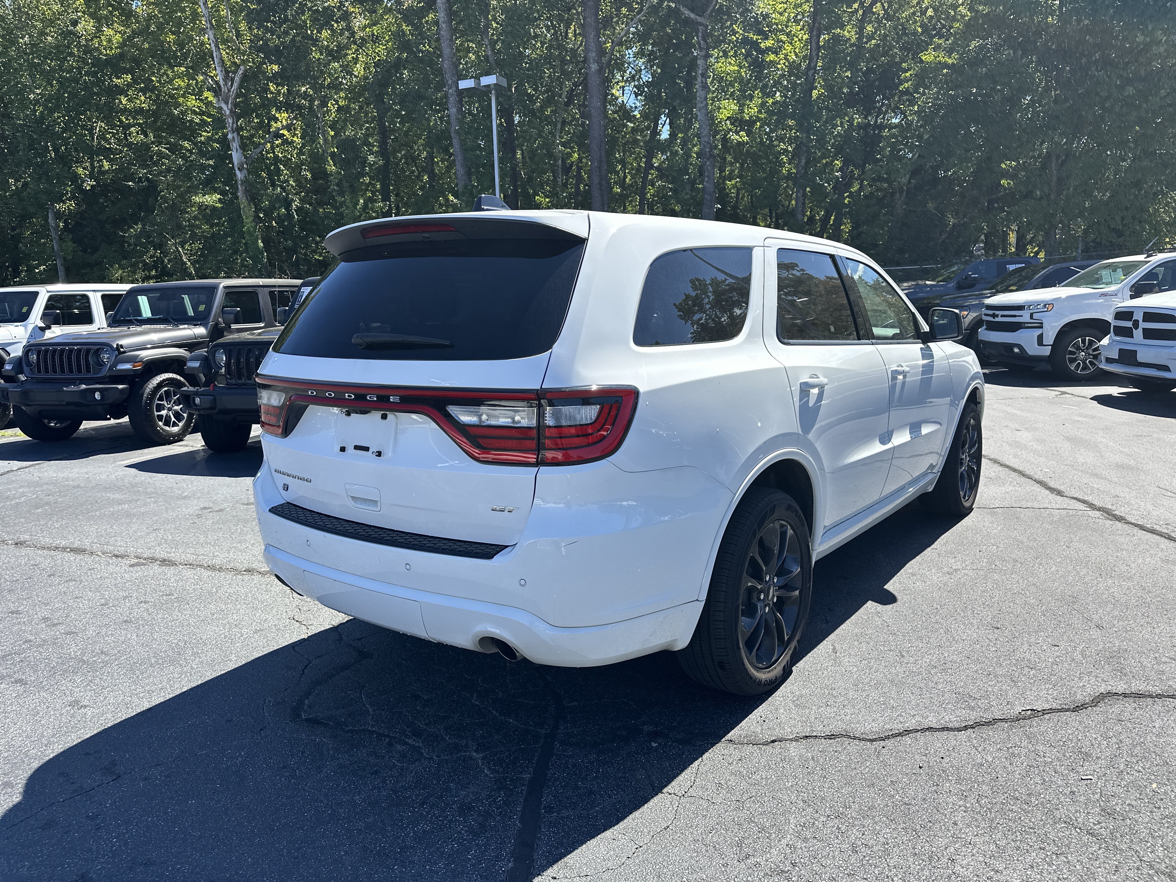 Used 2025 Dodge Durango GT AWD/4WD image 8