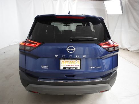 Used 2023 Nissan Rogue SV AWD/4WD image 4