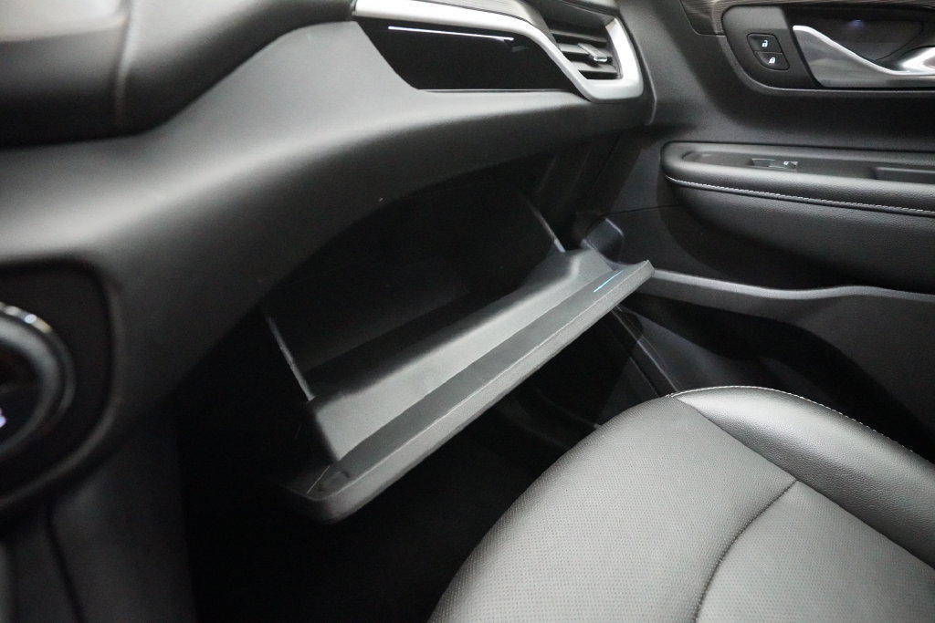 Certified 2024 GMC Terrain SLT w/ Elevation Edition AWD/4WD image 29