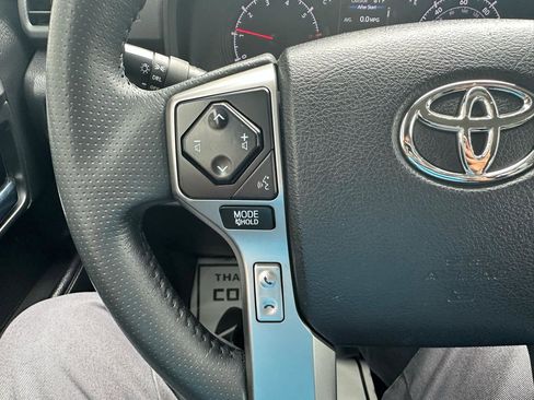Used 2021 Toyota 4Runner SR5 Premium AWD/4WD image 10