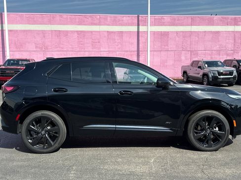 Used 2025 Buick Envision Sport Touring image 3