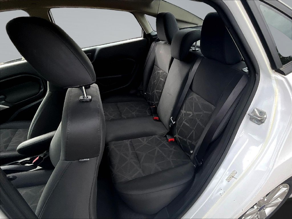 Used 2012 Ford Fiesta SE FWD image 23