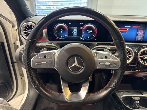 Used 2022 Mercedes-Benz A 220 4MATIC w/ AMG Line image 29