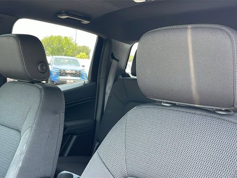 New 2025 GMC Canyon Elevation image 12