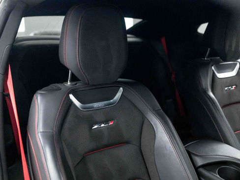 Used 2017 Chevrolet Camaro ZL1 RWD image 86