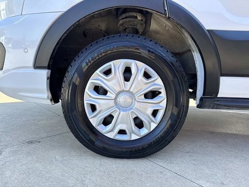 Used 2023 Ford Transit 350 XLT image 6