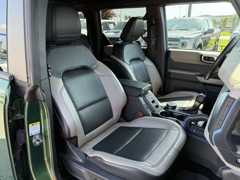 Used 2023 Ford Bronco Wildtrak AWD/4WD image 33