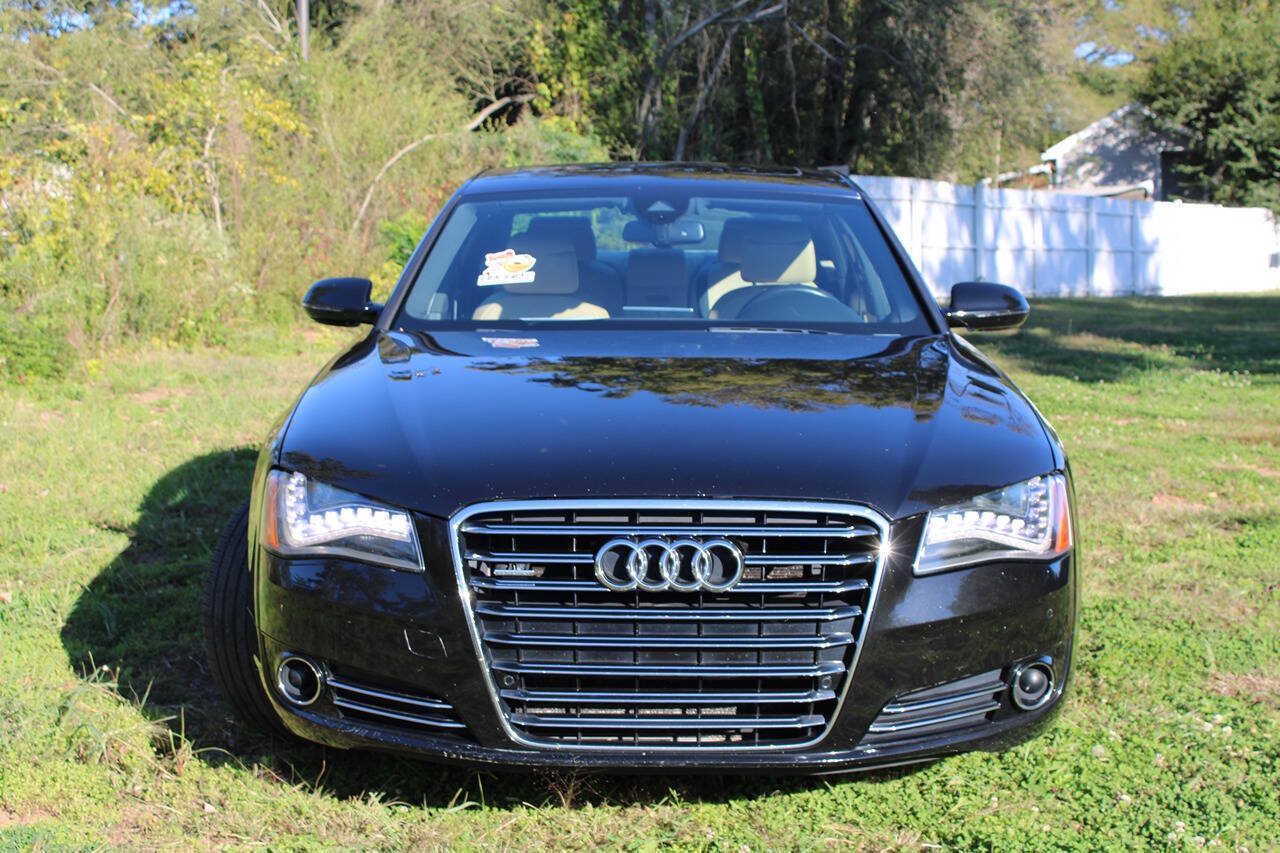 Used 2011 Audi A8 4.2 AWD/4WD image 2