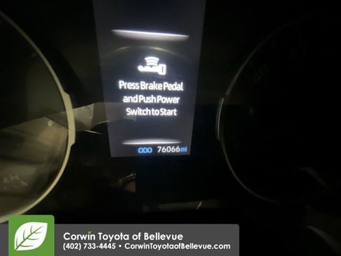 Used 2019 Toyota RAV4 XLE image 10