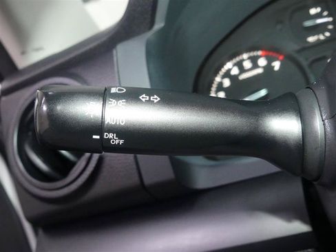 Used 2021 Toyota Tundra SR AWD/4WD image 32