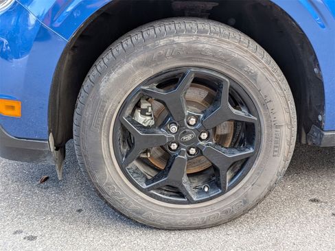 Used 2024 Ford Maverick Lariat w/ FX4 Off-Road Package image 10