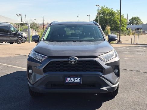 Used 2019 Toyota RAV4 XLE Premium w/ Cold Weather Package AWD/4WD image 2