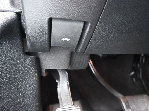 Used 2020 Jeep Grand Cherokee Limited AWD/4WD image 26
