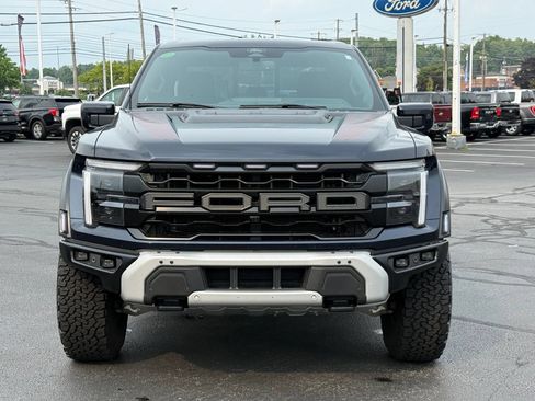 Used 2025 Ford F150 Raptor AWD/4WD image 9