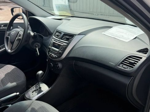 Used 2015 Hyundai Accent GS FWD image 15