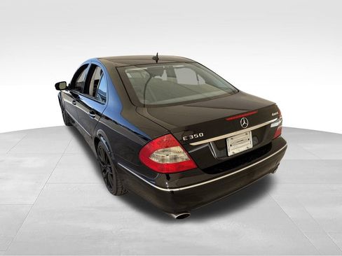 Used 2008 Mercedes-Benz E 350 4MATIC Sedan image 11