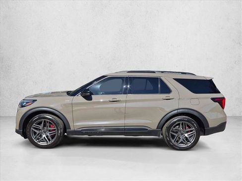 Used 2026 Ford Explorer ST-Line w/ ST-Line Street Pack RWD image 9