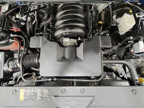 Used 2017 Chevrolet Silverado 1500 LT w/ All Star Edition image 29