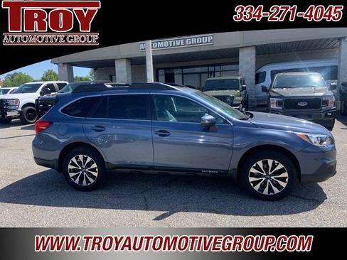 Used 2017 Subaru Outback 2.5i Limited image 10