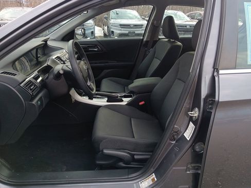 Used 2016 Honda Accord LX image 15