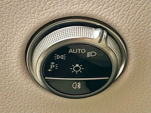 Certified 2023 Mercedes-Benz C 300 4MATIC Sedan image 30