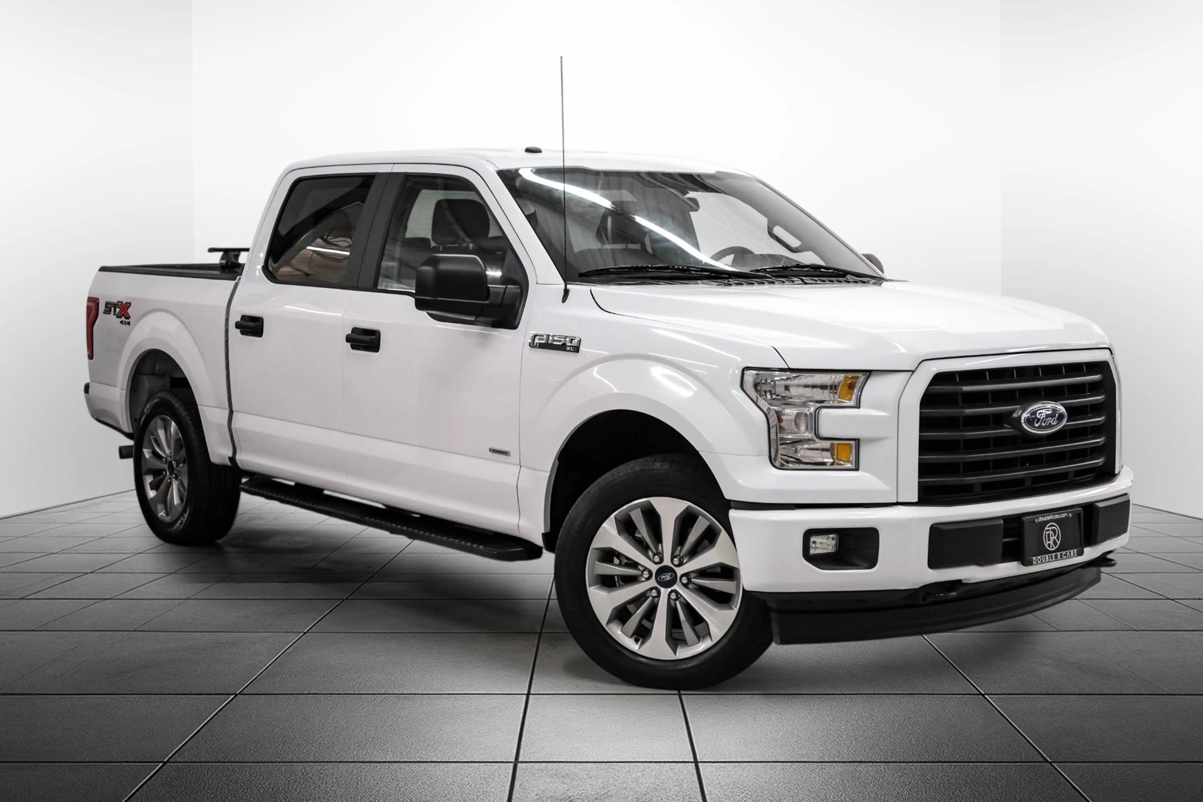 Used 2017 Ford F150 XL w/ Equipment Group 101A Mid AWD/4WD image 6