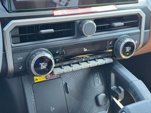 New 2026 Toyota 4Runner Limited image 26