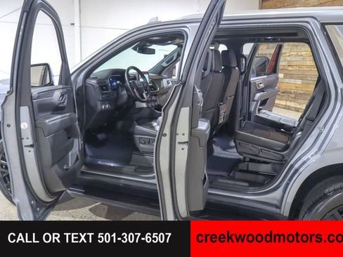 Used 2023 GMC Yukon SLT AWD/4WD image 37