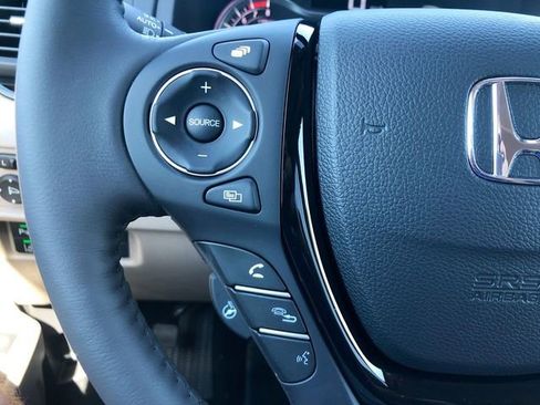 Used 2019 Honda Ridgeline RTL-E image 25