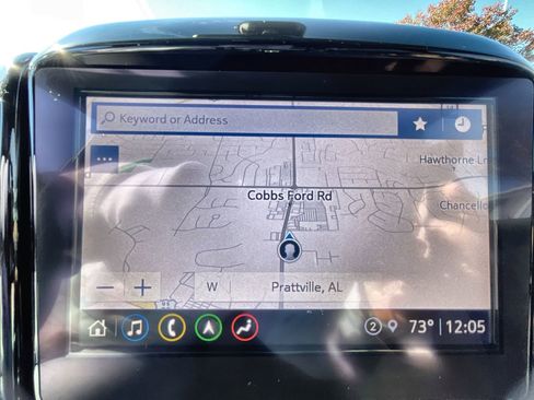 Used 2023 Chevrolet Traverse Premier image 14