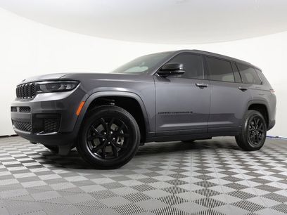 Used 2024 Jeep Grand Cherokee L Laredo