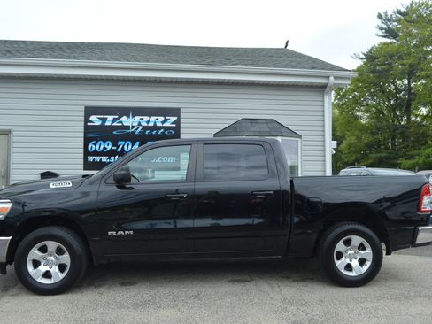 Used 2022 RAM 1500 Big Horn AWD/4WD image 2