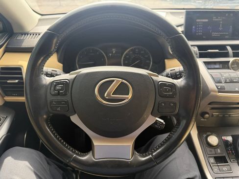 Used 2016 Lexus NX 200t FWD image 18