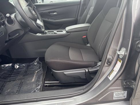 Used 2025 Nissan Sentra SV FWD image 24