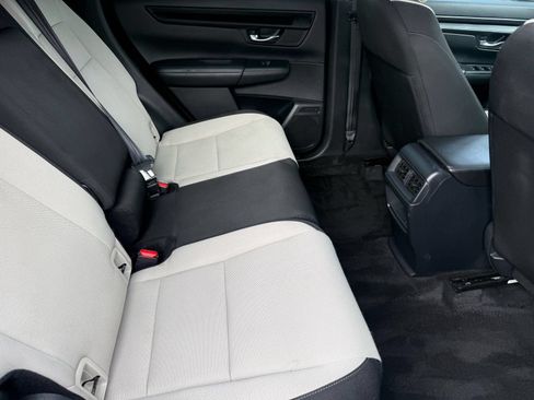 Used 2024 Honda CR-V LX image 29