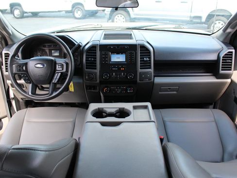 Used 2022 Ford F250 XL w/ Power Equipment Group image 29