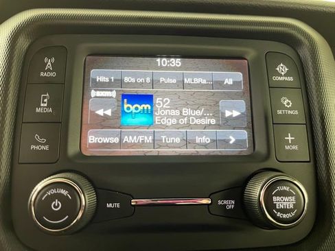 Used 2018 Jeep Wrangler Unlimited Sport S image 28