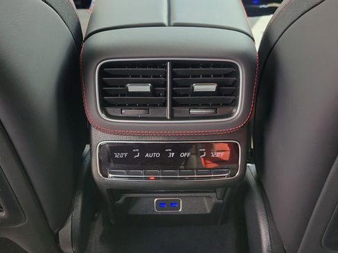 New 2026 Mercedes-Benz GLE 53 AMG 4MATIC image 11