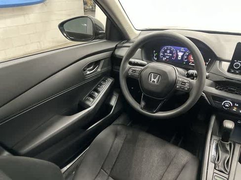 Used 2025 Honda Accord LX image 12