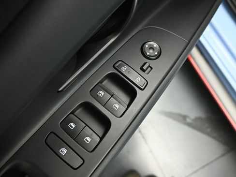 Used 2025 Hyundai Elantra N Base w/ Cargo Package image 31