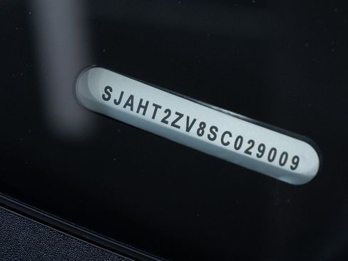 Certified 2025 Bentley Bentayga Extended Wheelbase image 52