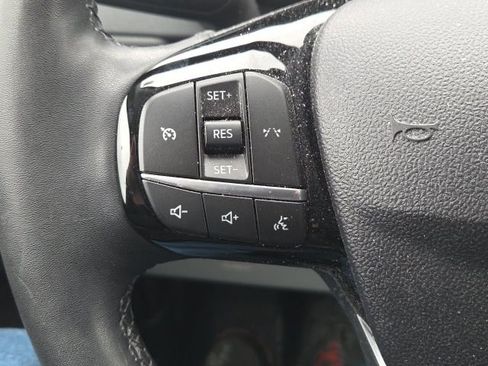 Used 2023 Ford Escape Active w/ Cold Weather Package image 40