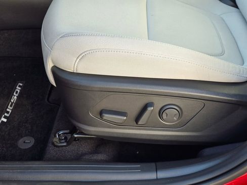 New 2025 Hyundai Tucson SEL image 22