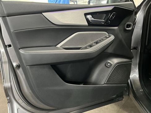 Used 2023 Acura MDX FWD w/ Technology Package image 14