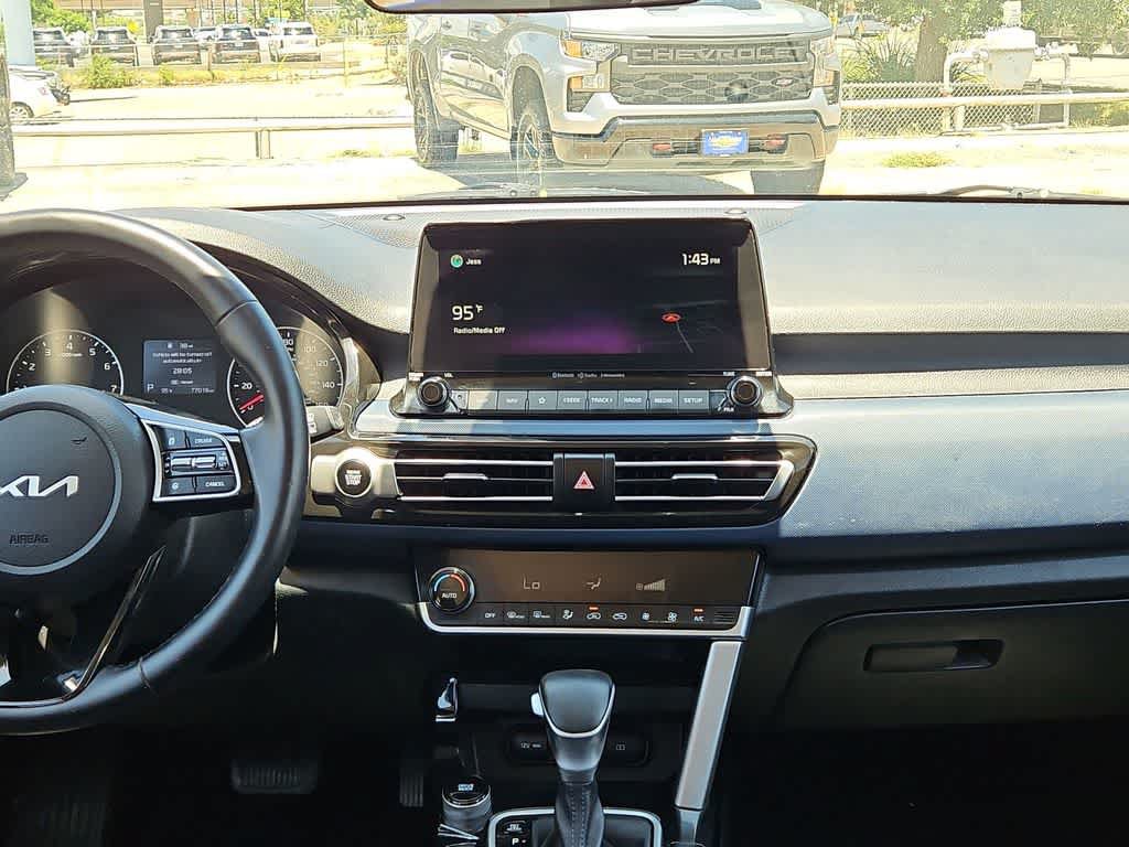 Used 2022 Kia Seltos S FWD image 14