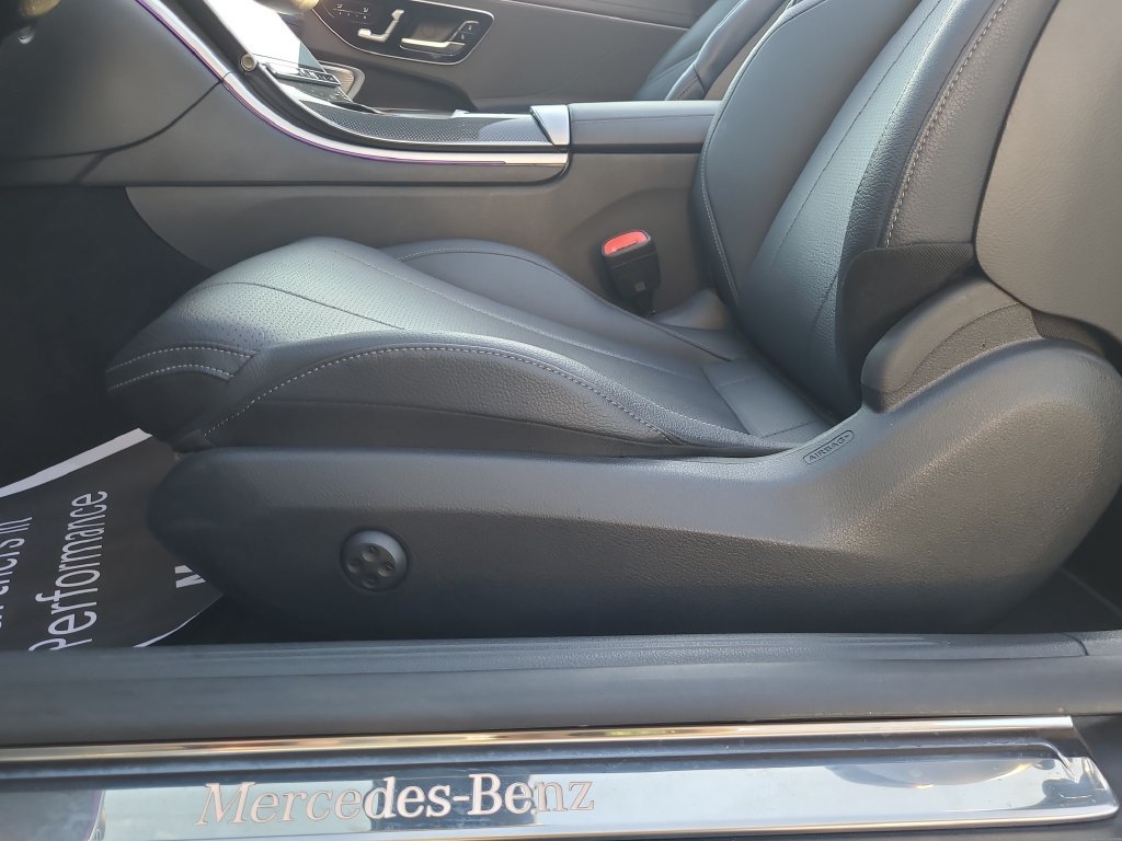 Used 2025 Mercedes-Benz CLE 300 4MATIC Cabriolet w/ Night Package image 21