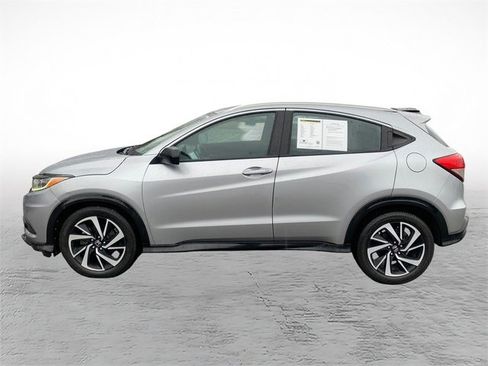 Used 2019 Honda HR-V Sport image 6