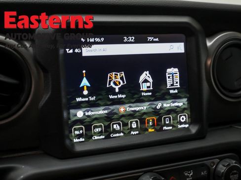 Used 2023 Jeep Wrangler Unlimited w/ 8.4" Radio Group image 19